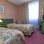 Wald-hotel 3*
