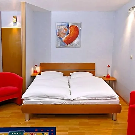 Wald-hotel 3*