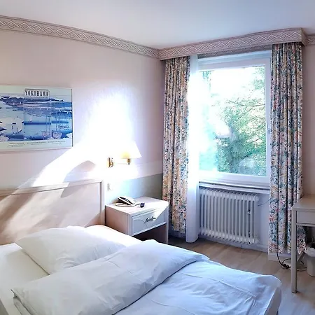 Wald-hotel 3* Troisdorf