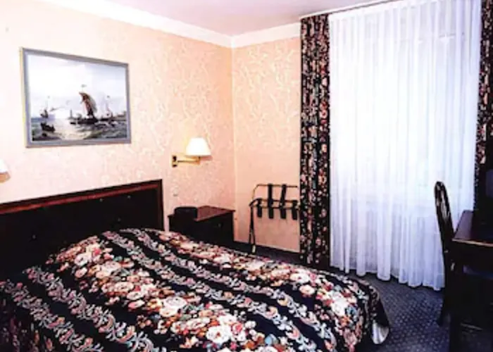 Wald-hotel Ξενοδοχείο 3*